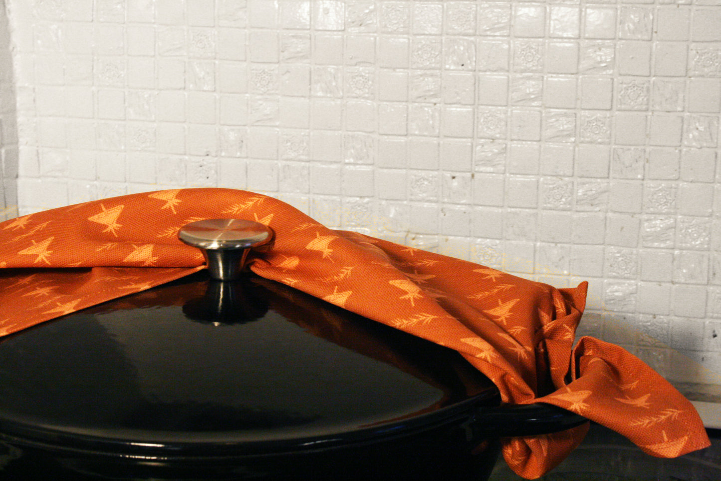 Kökshandduk Skogsbryn Bomull Terrakotta 70×50cm, miljöbild